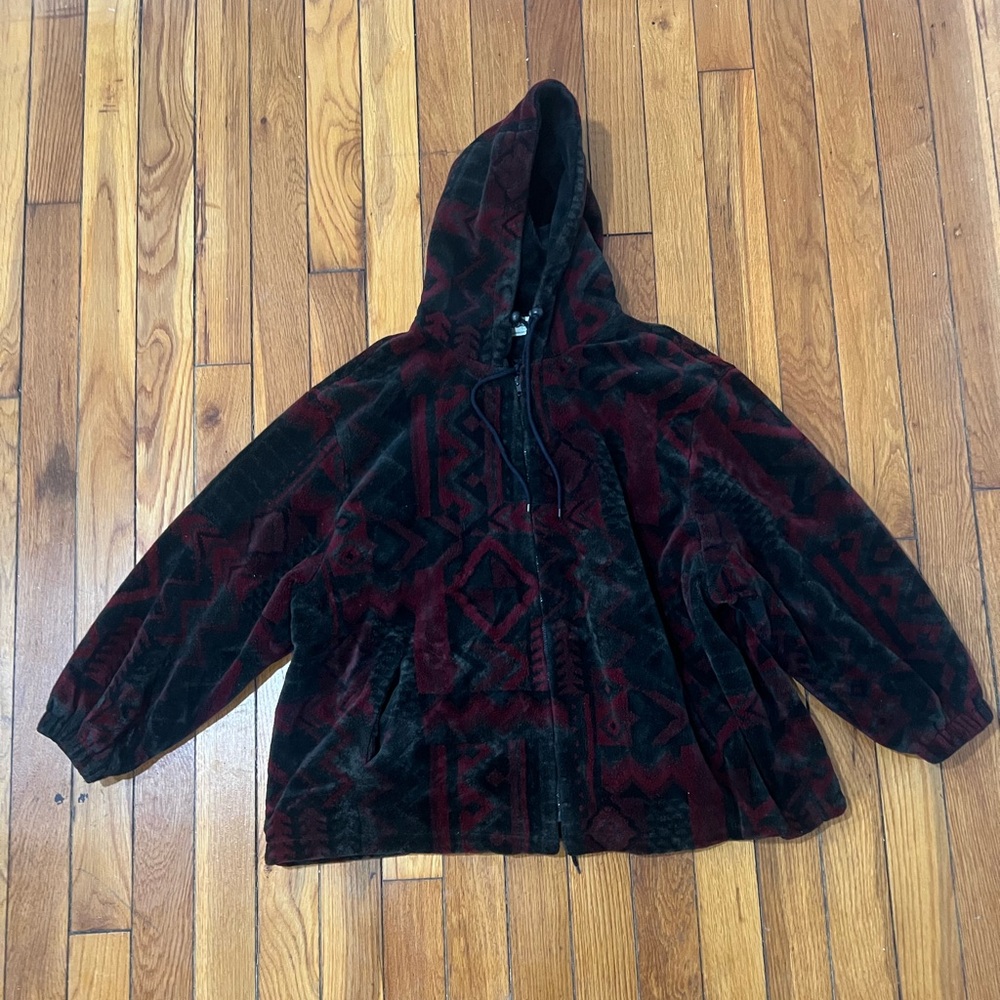 Vintage Hooded Jacket with Geometric Pattern